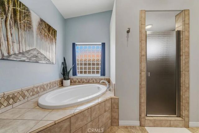 18015 Wildwood, Victorville, CA 92395