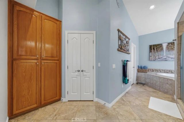 18015 Wildwood, Victorville, CA 92395