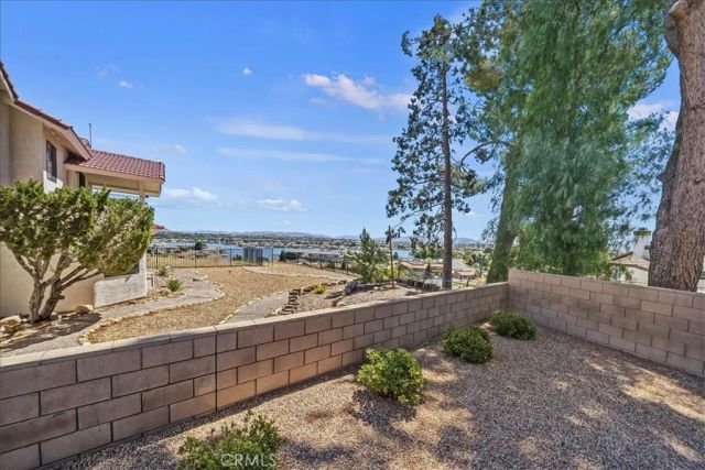 18015 Wildwood, Victorville, CA 92395