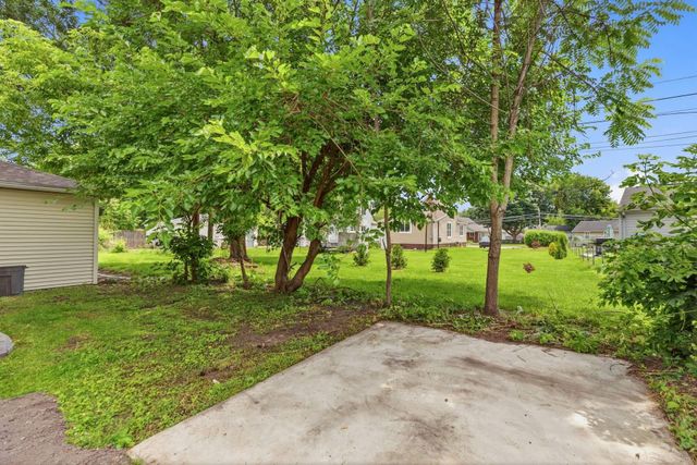 44 Fessenden Street, Mt Clemens, MI 48043