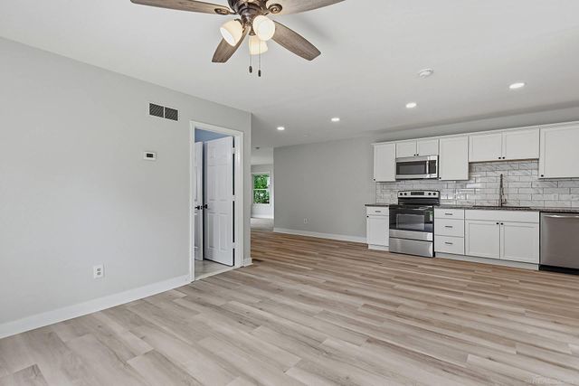 44 Fessenden Street, Mt Clemens, MI 48043