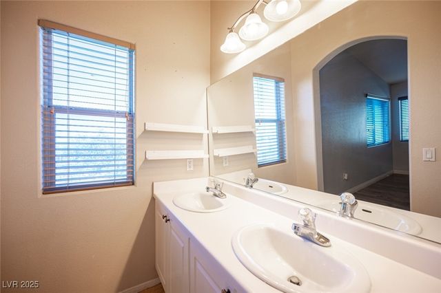 9322 Straw Hays Street 103, Las Vegas, NV 89178