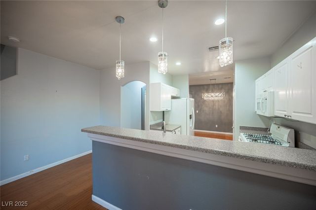 9322 Straw Hays Street 103, Las Vegas, NV 89178