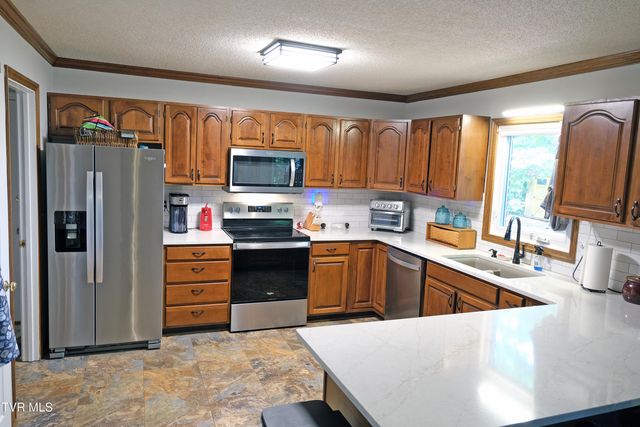 360 Cain Drive, Blountville, TN 37617