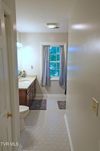 360 Cain Drive, Blountville, TN 37617