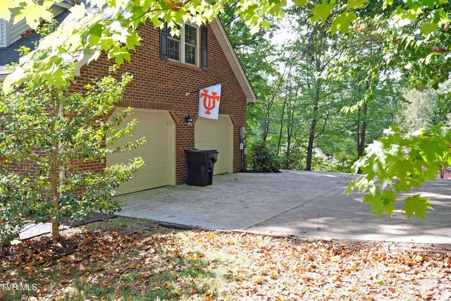 360 Cain Drive, Blountville, TN 37617
