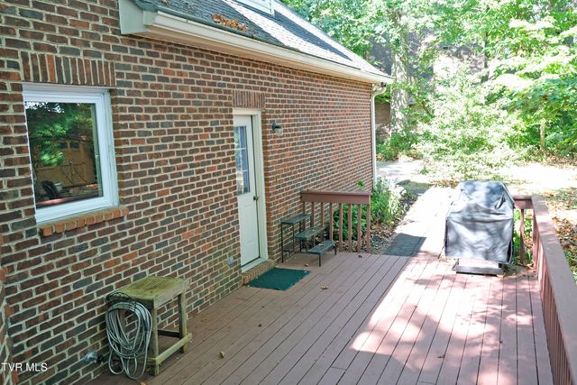 360 Cain Drive, Blountville, TN 37617