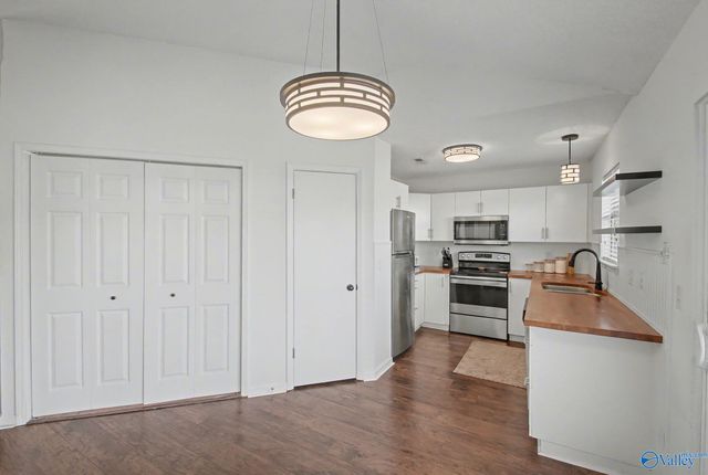 100 Willow Bluff Drive, Madison, AL 35757