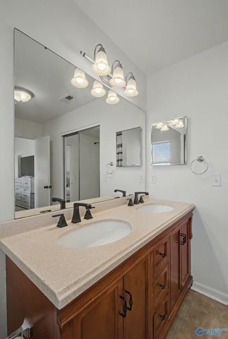 100 Willow Bluff Drive, Madison, AL 35757