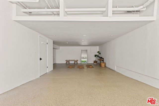 18 Voyage Street, Marina Del Rey, CA 90292