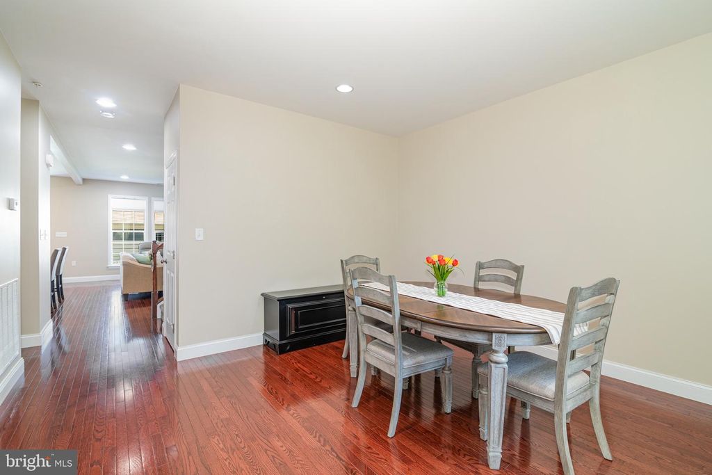 414 LINE RD, Mechanicsburg, PA 17050
