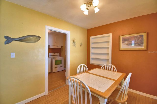 320 ARIANA AVENUE, Auburndale, FL 33823