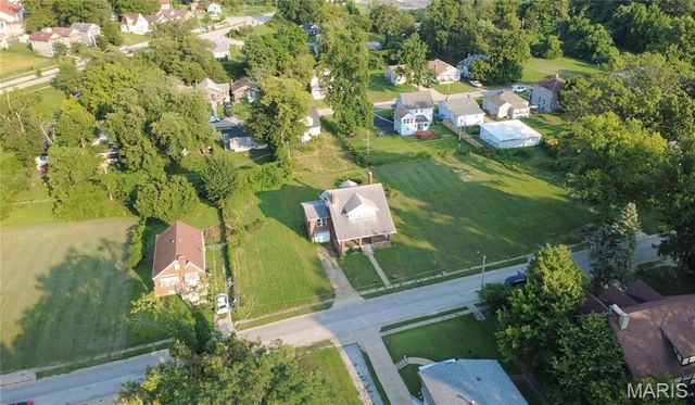 3734 Salome Avenue, St Louis, MO 63121
