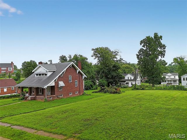 3734 Salome Avenue, St Louis, MO 63121