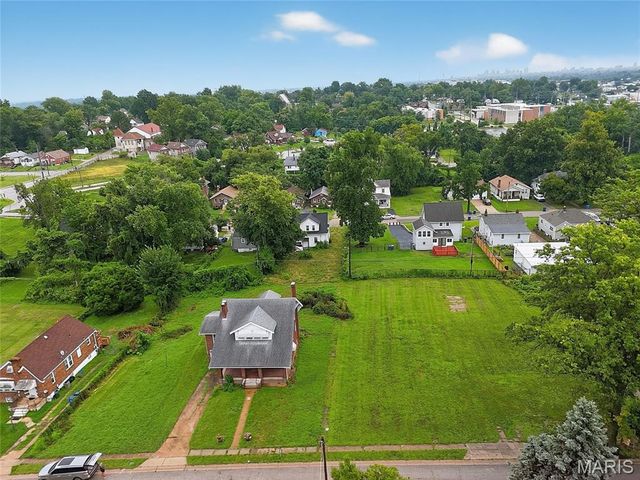 3734 Salome Avenue, St Louis, MO 63121