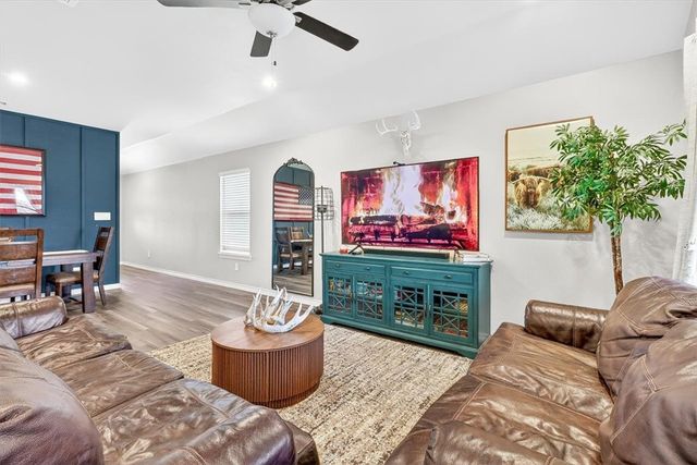 7718 Lariat Toss Dr, Corpus Christi, TX 78414