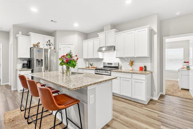 7718 Lariat Toss Dr, Corpus Christi, TX 78414