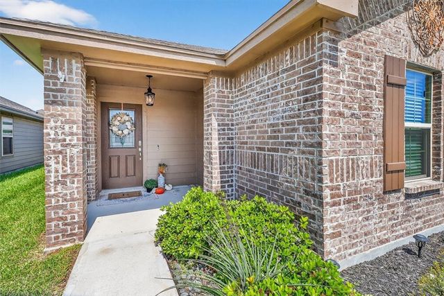 7718 Lariat Toss Dr, Corpus Christi, TX 78414