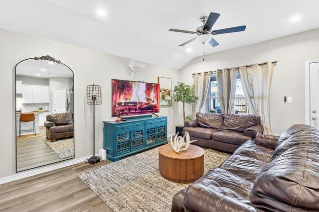 7718 Lariat Toss Dr, Corpus Christi, TX 78414