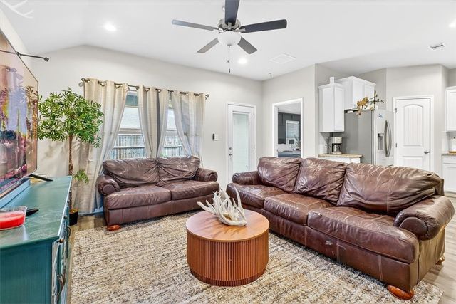 7718 Lariat Toss Dr, Corpus Christi, TX 78414