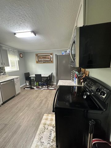 1470 ROCKY RIDGE Road, Enoree, SC 29335