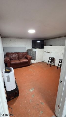 36 Chatham Rd, West Milford Twp., NJ 07421