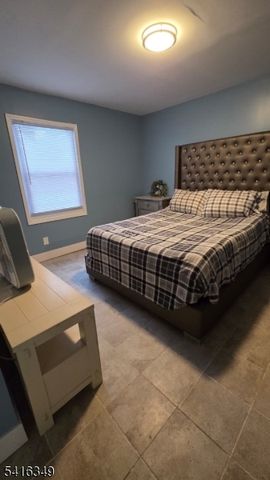 36 Chatham Rd, West Milford Twp., NJ 07421