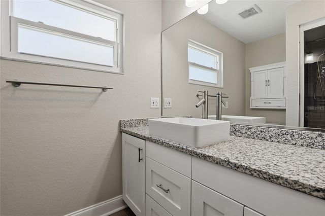 5207 86TH STREET COURT W, Bradenton, FL 34210