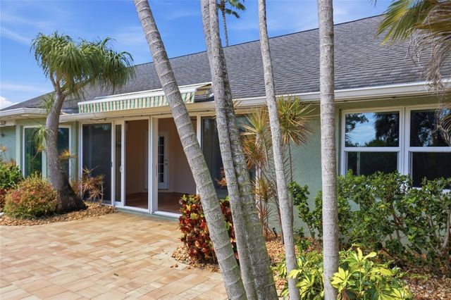 5207 86TH STREET COURT W, Bradenton, FL 34210