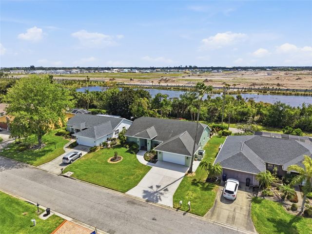 5207 86TH STREET COURT W, Bradenton, FL 34210