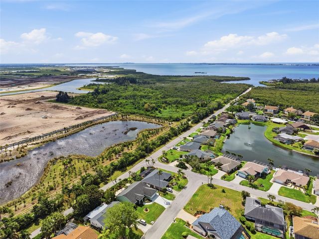 5207 86TH STREET COURT W, Bradenton, FL 34210