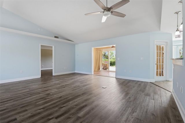 5207 86TH STREET COURT W, Bradenton, FL 34210