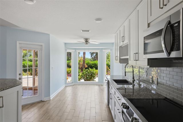 5207 86TH STREET COURT W, Bradenton, FL 34210