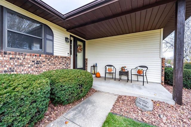 1317 Oak AVENUE N, Onalaska, WI 54650