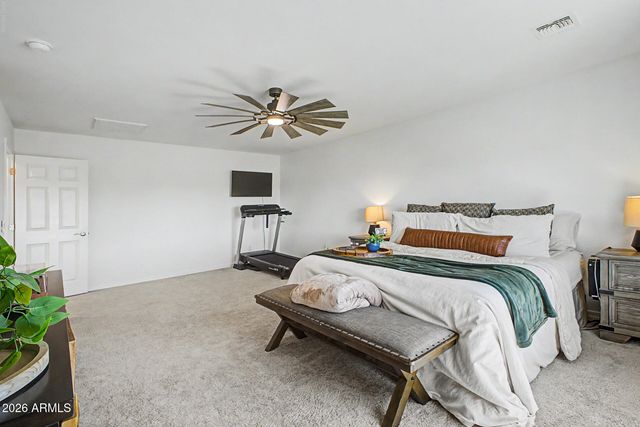 3295 E REBEL Lane, San Tan Valley, AZ 85143