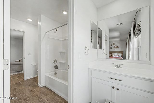 3295 E REBEL Lane, San Tan Valley, AZ 85143