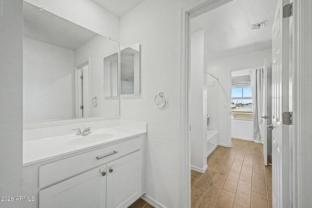 3295 E REBEL Lane, San Tan Valley, AZ 85143
