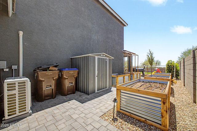 3295 E REBEL Lane, San Tan Valley, AZ 85143
