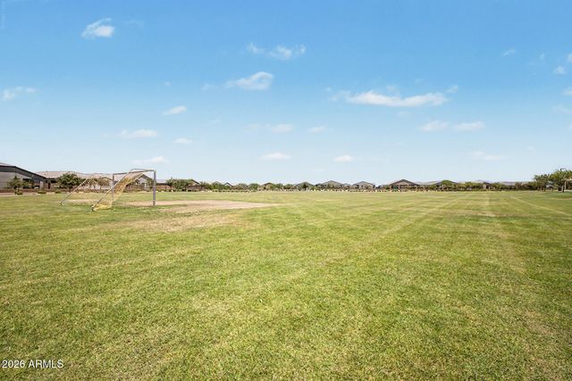 3295 E REBEL Lane, San Tan Valley, AZ 85143