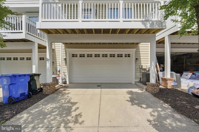 27 STEEPLECHASE DR, La Plata, MD 20646