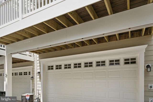 27 STEEPLECHASE DR, La Plata, MD 20646