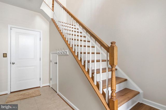 27 STEEPLECHASE DR, La Plata, MD 20646