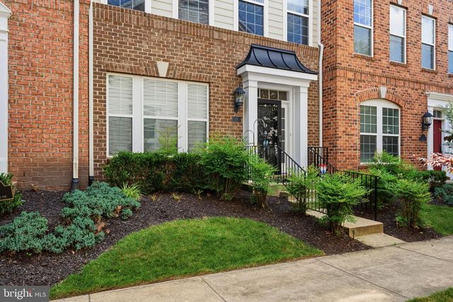 27 STEEPLECHASE DR, La Plata, MD 20646