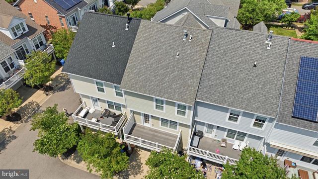 27 STEEPLECHASE DR, La Plata, MD 20646