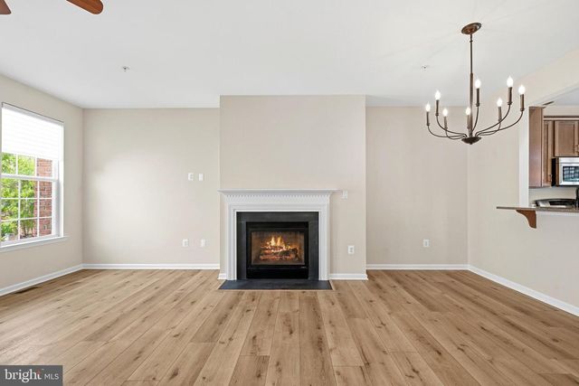 27 STEEPLECHASE DR, La Plata, MD 20646