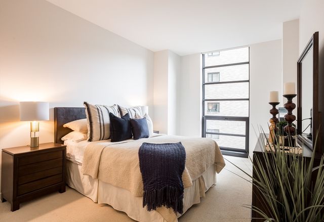 580 Washington St 812, Boston, MA 02111