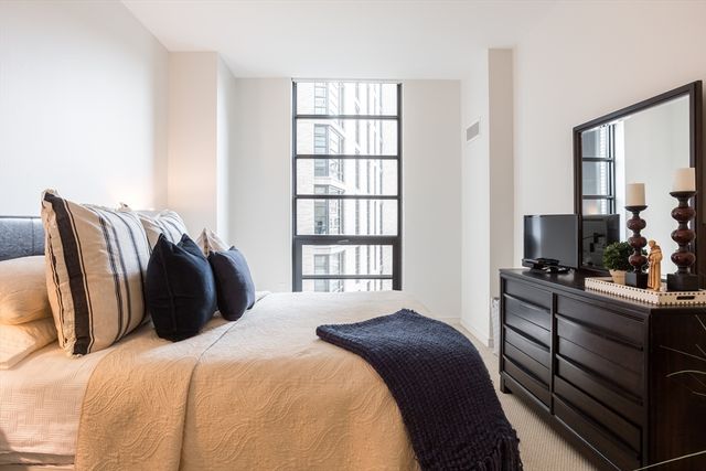 580 Washington St 812, Boston, MA 02111