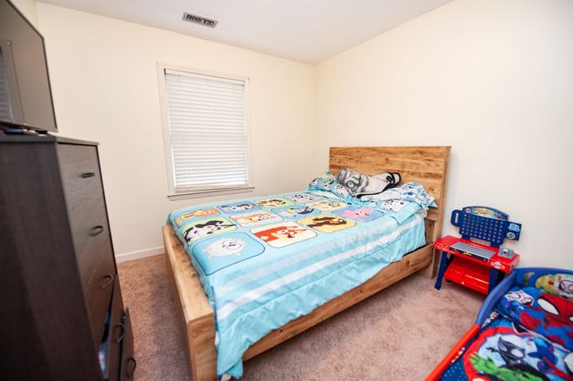1470 Dover Road, Spartanburg, SC 29301