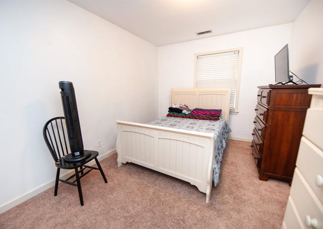 1470 Dover Road, Spartanburg, SC 29301