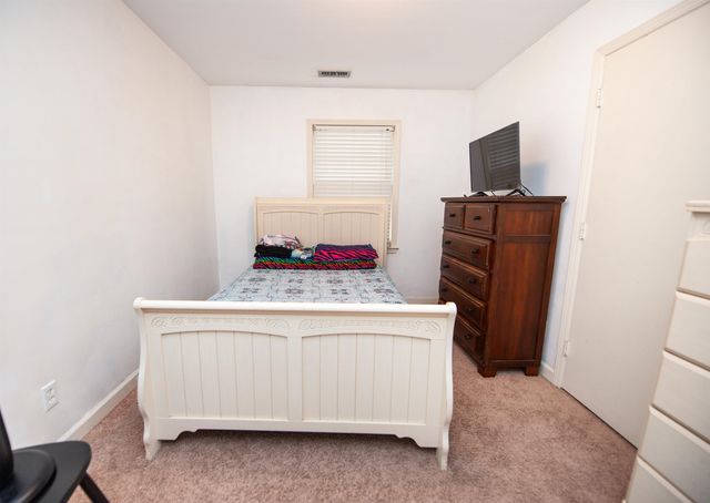 1470 Dover Road, Spartanburg, SC 29301